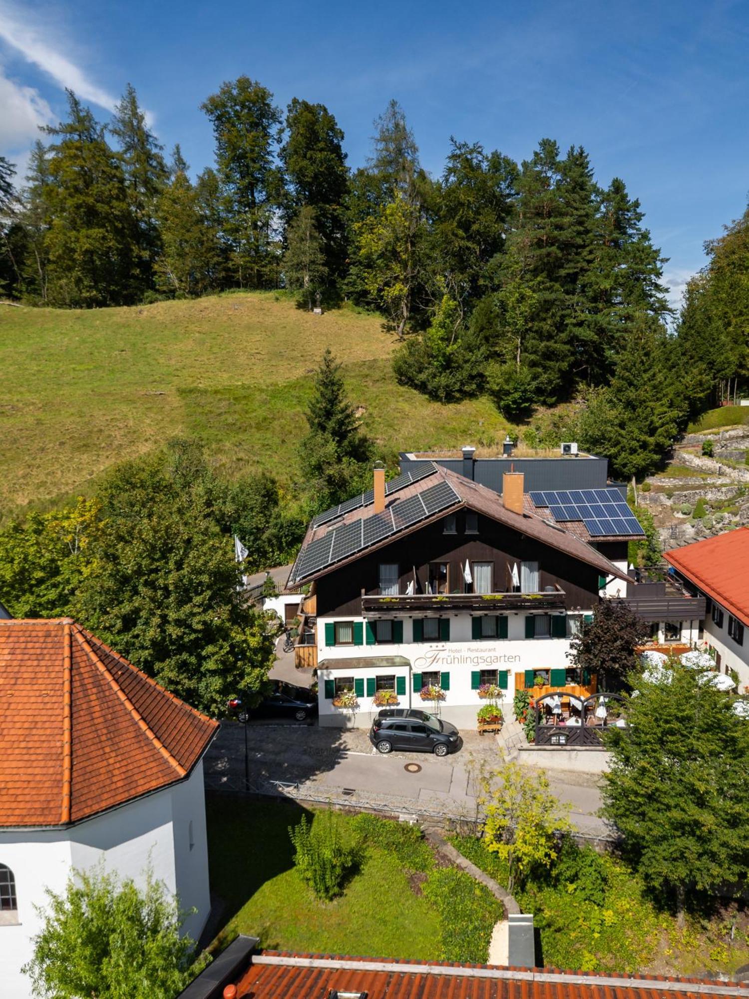 Hotel Restaurant Frühlingsgarten Fussen Bagian luar foto