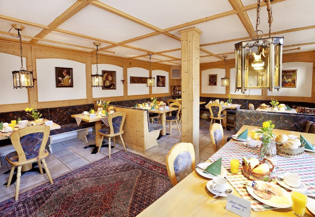 Hotel Restaurant Frühlingsgarten Fussen Bagian luar foto