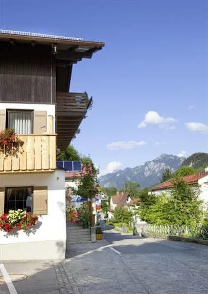 Hotel Restaurant Frühlingsgarten Fussen Bagian luar foto